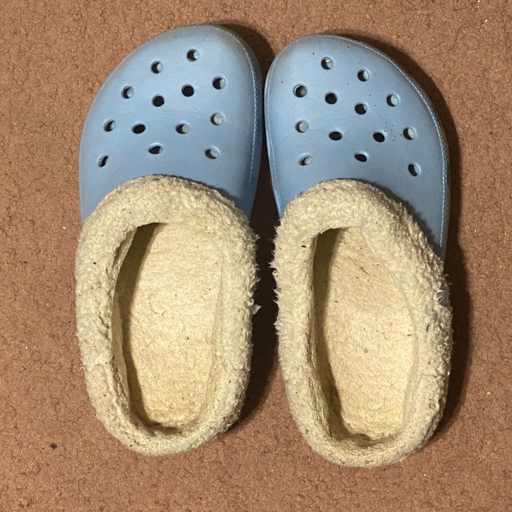 Blue fleece lined crocs